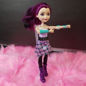 Mattel Ever After High Magic Arrow Raven Queen Doll Dressed with Shoes